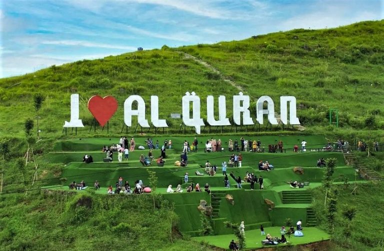 Cicalengka Dreamland: Destinasi Wisata Islami di Bandung