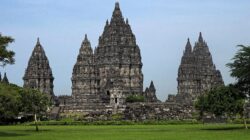 Candi Prambanan Dibangun dalam Satu Malam